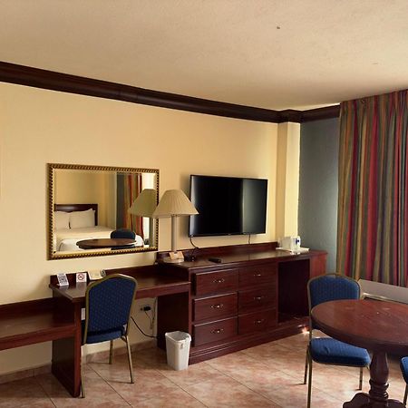 Florencia Plaza Hotel Tegucigalpa Exteriör bild